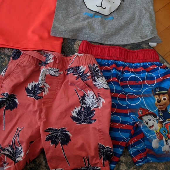 Boys 3T bathing suits and tank lot - Picture 1 of 4